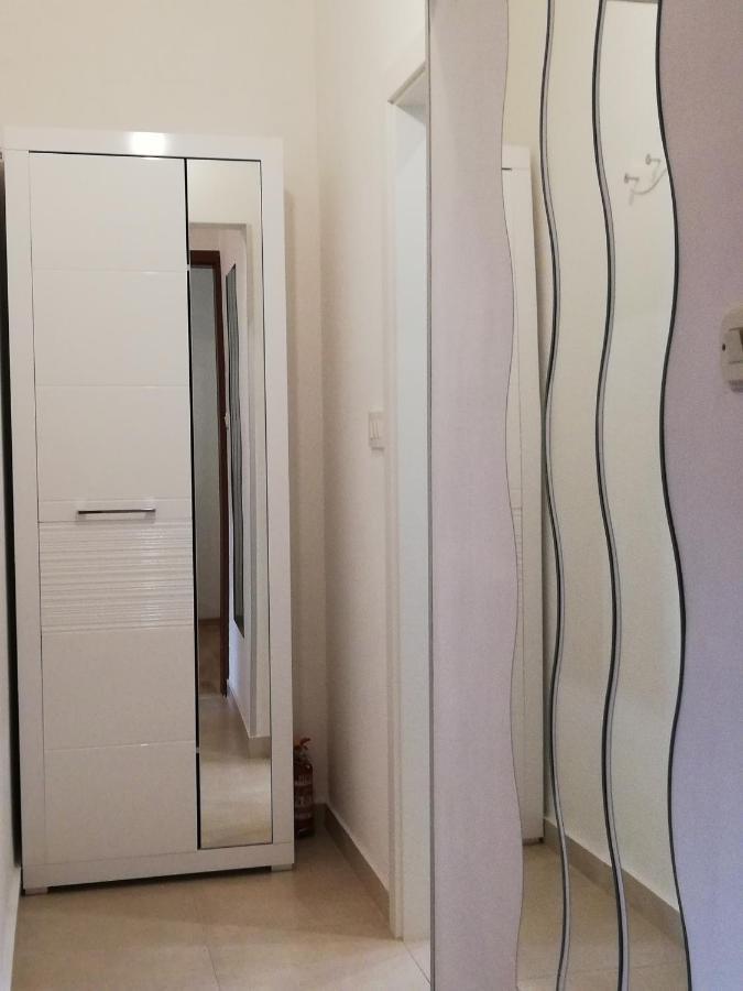 Studio Apartman Lenka Сплит Экстерьер фото
