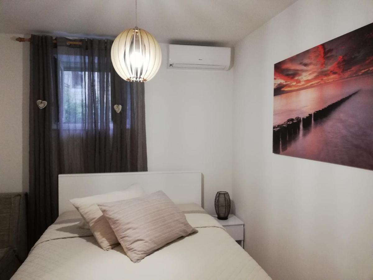 Studio Apartman Lenka Сплит Экстерьер фото